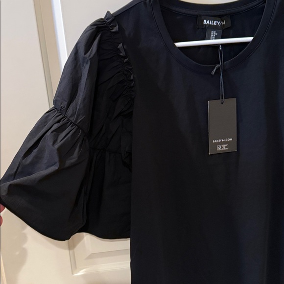 Bailey/44  Black Ruffle Sleeve Top NWT - Picture 2 of 11